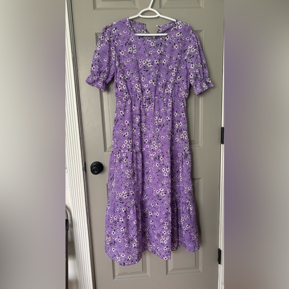 SHEIN dresses - Picture 4 of 5